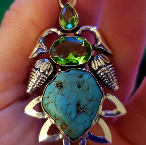 New Turquoise, Tsavorite and Peridot 925 Silver Pendant. - Picture 2 of 8